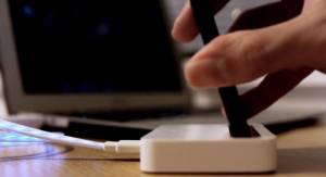 Китайцы клонировали чип в кабеле Lightning для iPhone 5